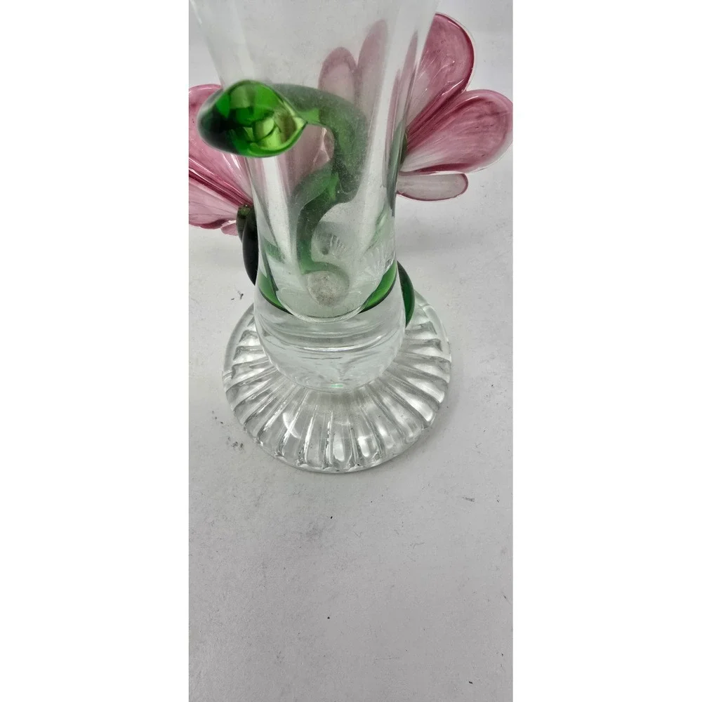 Vtg hand blown art glass bud vase pink flowers green vine fluted rim botanical